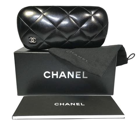 pochette chanel costo|Chanel eyeglass case and pouch.